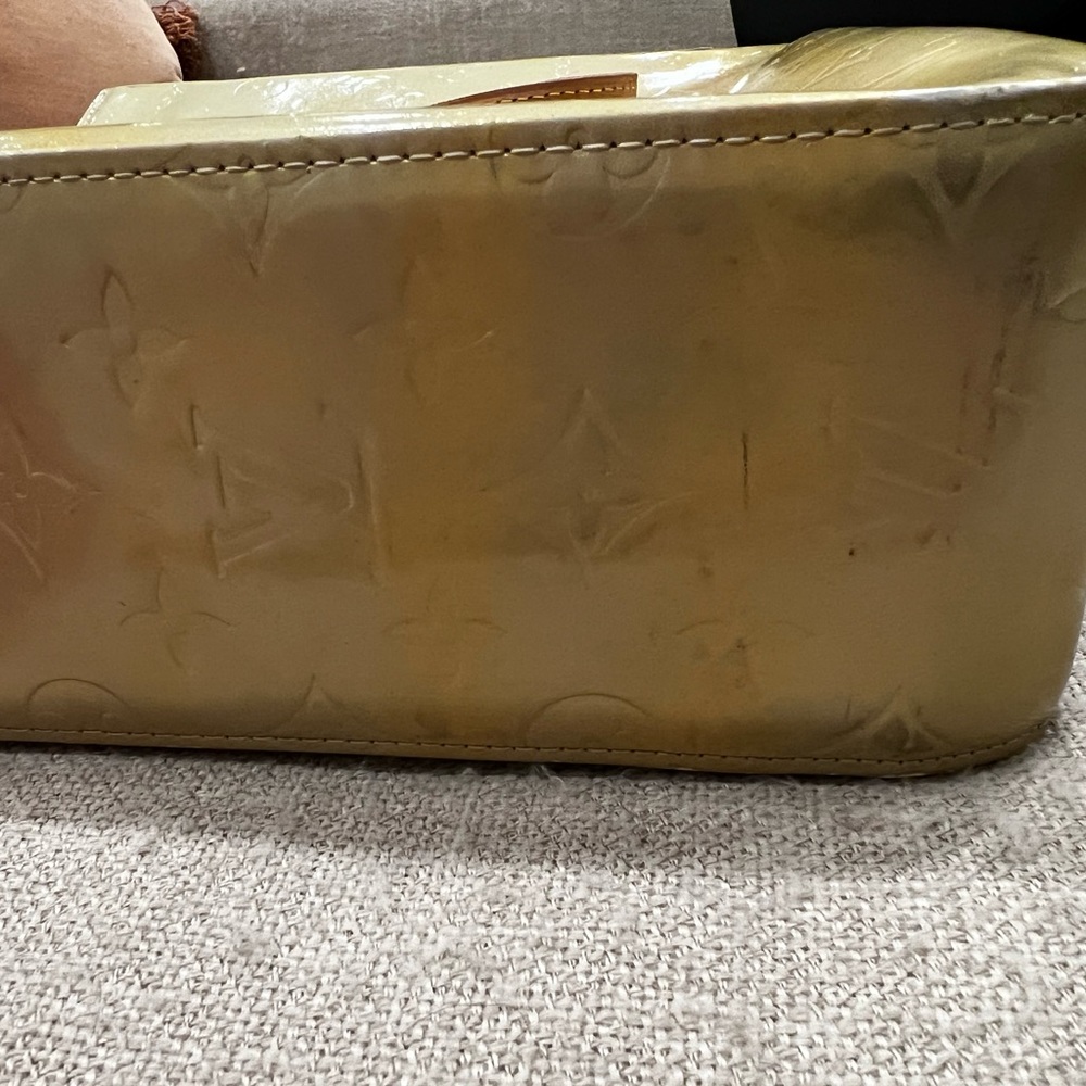 Authentic Luis Vuitton - Picture 6 of 7